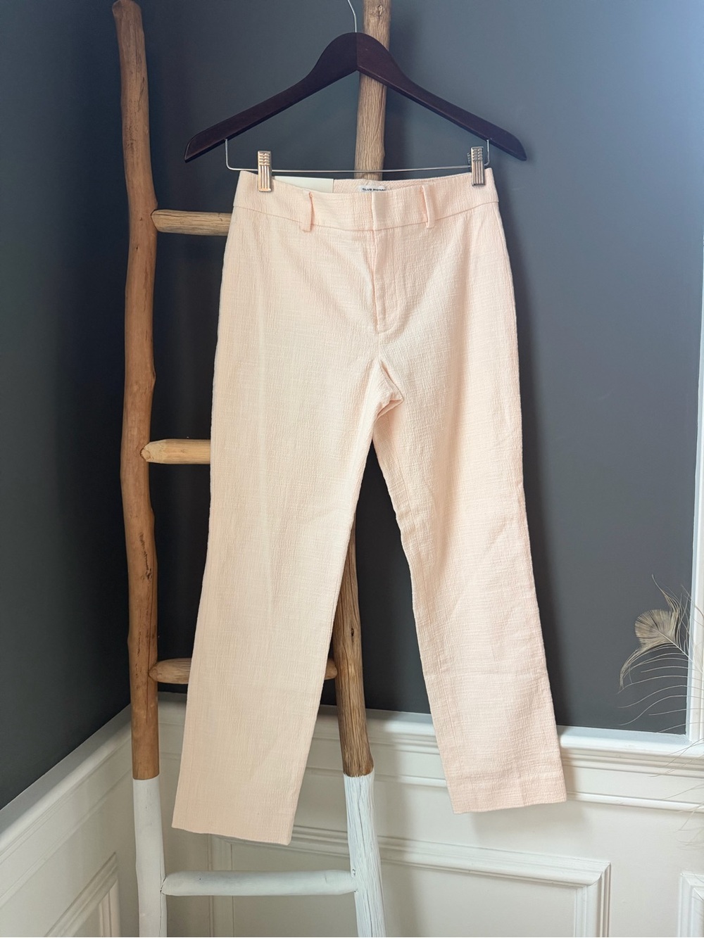 Club Monaco Remi Light Peach/Pink Textured Slim-Leg Crop Pants